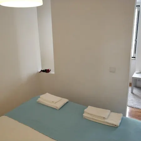 里斯本阿尔坎塔拉平和公寓 公寓